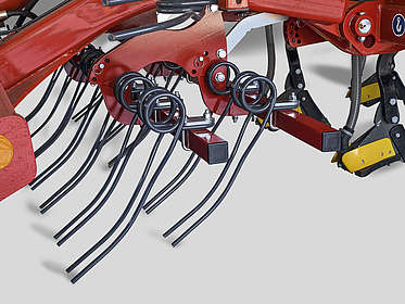 2-row harrow for even distributionof soil and straw